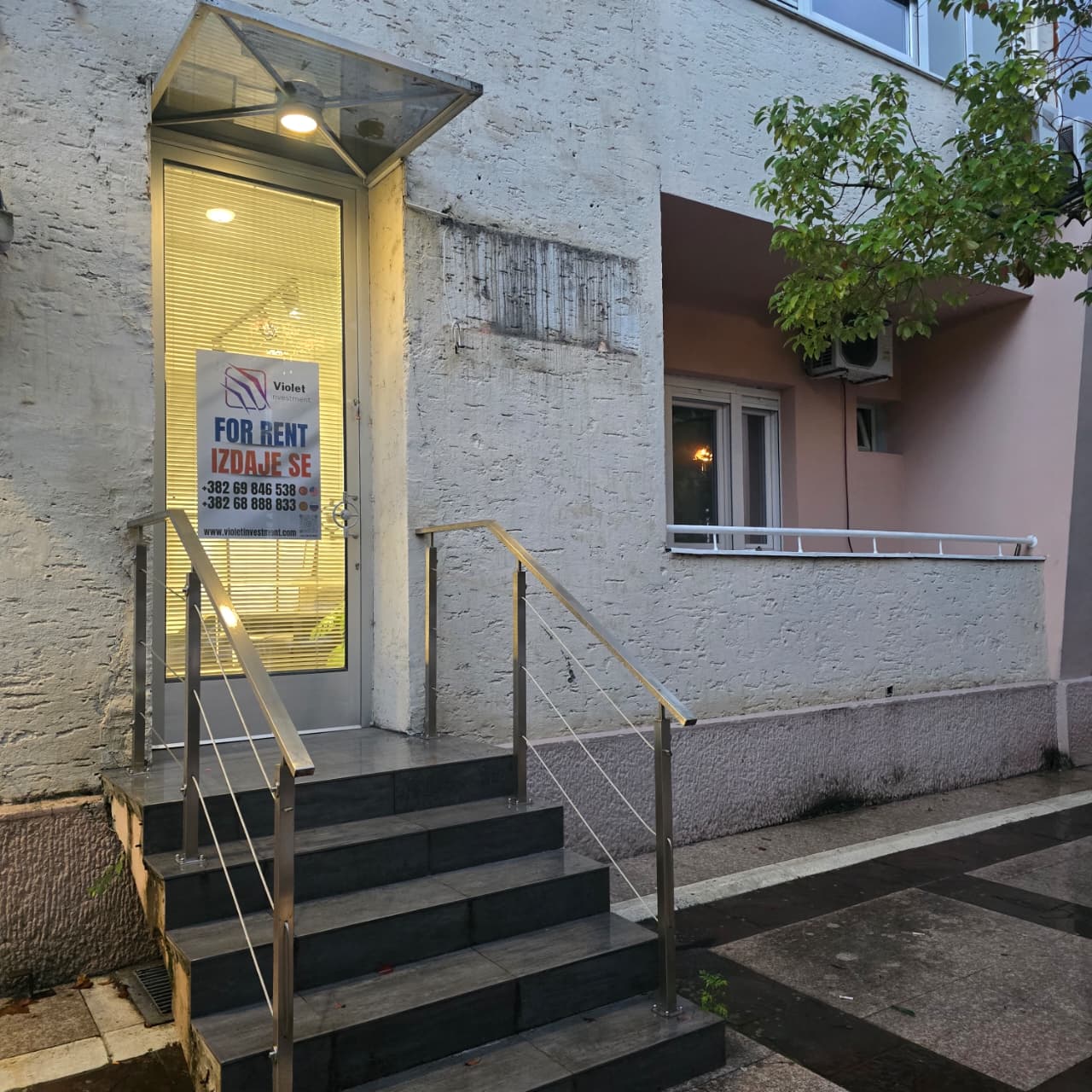 business space for rent Podgorica, commercial property city center Podgorica, office for rent Podgorica, 55 m2 business premises Podgorica, first line to the road Podgorica, local for rent center Podgorica, two-entrance commercial space Podgorica, renovated business space Podgorica, ready to move in office Podgorica, rental commercial Montenegro, poslovni prostor izdavanje Podgorica, izdavanje lokala centar Podgorice, poslovni prostor prva linija ulice Podgorica, renoviran poslovni prostor Podgorica, lokal sa dva ulaza Podgorica,violet investment,violet investment montenegro