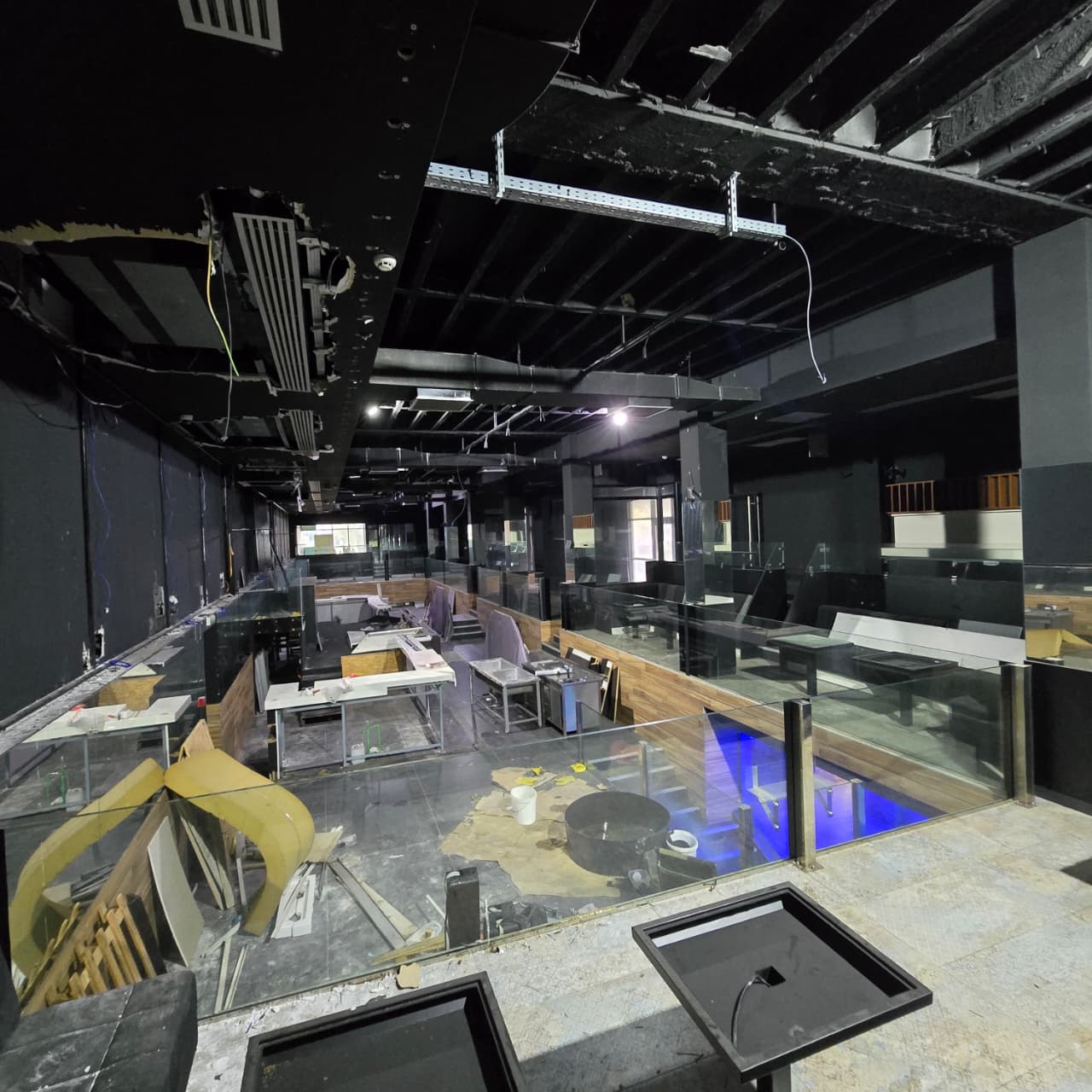 business space for rent Podgorica, 400 m2 business premises Podgorica, commercial space city center Podgorica, large commercial space for rent Montenegro, office space for rent Podgorica center, shared office space Podgorica, club or bar location Podgorica, clinic space for rent Podgorica, commercial unit with ventilation system, business premises with two bathrooms Podgorica, multipurpose commercial space Montenegro, high visibility location Podgorica, poslovni prostor izdavanje Podgorica centar, veliki lokal 400m2 Podgorica, prostor za klub ili bar Podgorica, prostor za kliniku ili polikliniku Podgorica, co-working prostor Podgorica, poslovni prostor u srcu grada Podgorica,violet investment , violet investment montenegro