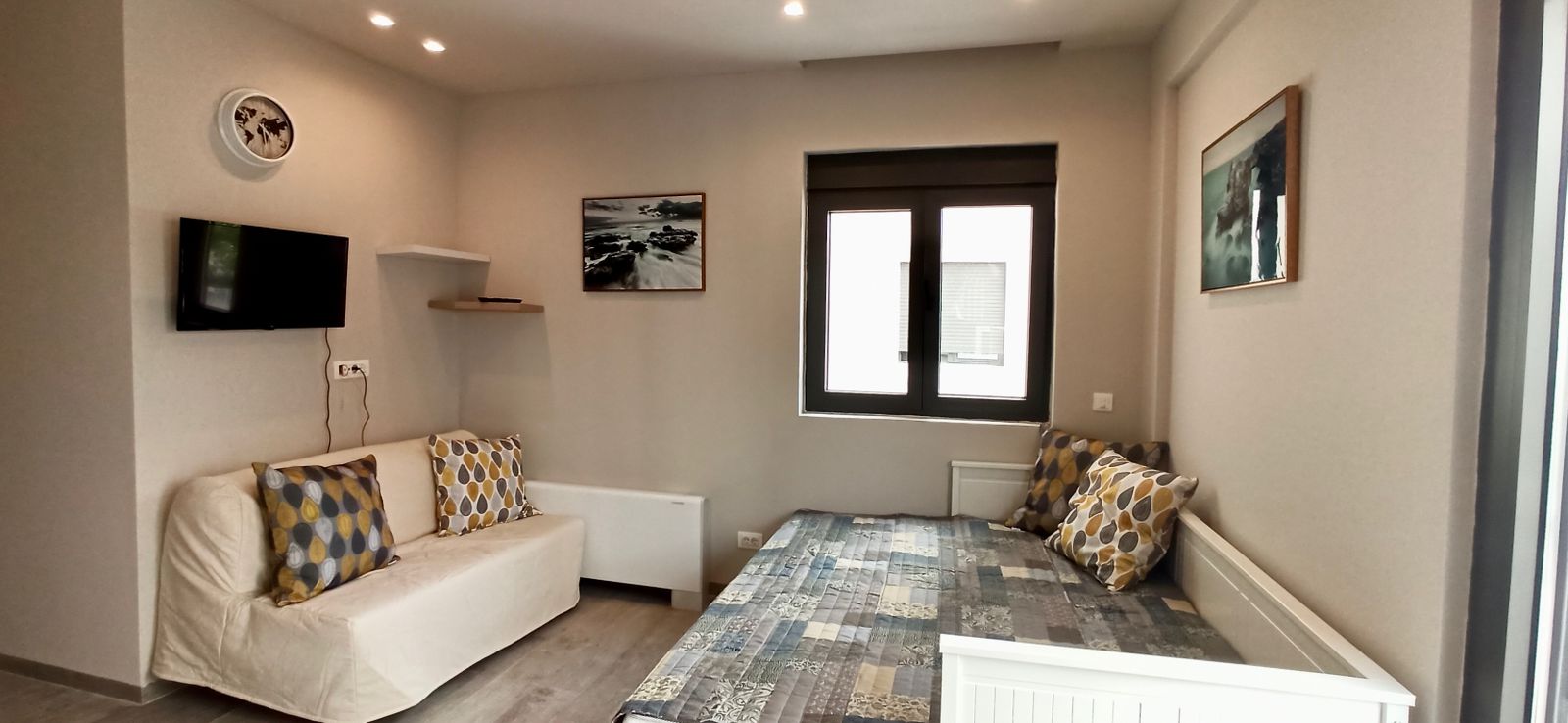 studio for sale Tivat, central Tivat apartment, Technomax building Tivat, 24.5 m2 studio Montenegro, furnished studio Tivat, new building in Tivat center, apartment near Porto Montenegro, investment property Tivat, studio for long and short term rental, office or cabinet space Tivat, first floor studio with lift, quiet courtyard facing apartment, property near promenade and beaches Tivat, nekretnine Tivat prodaja, garsonjera centar Tivta, studio apartman Porto Montenegro lokacija, stan za investiciju Tivat, namještena garsonjera Crna Gora, violet investment, violet investment montenegro