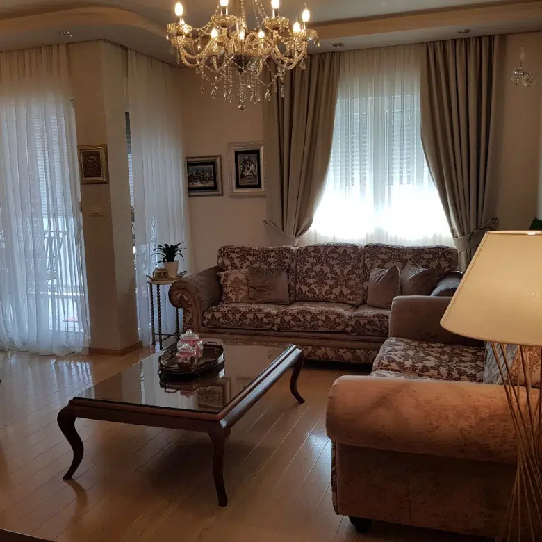 Three-Bedroom Apartment for Rent – City Kvart, PodgoricaPrice: €1300 (garage included)