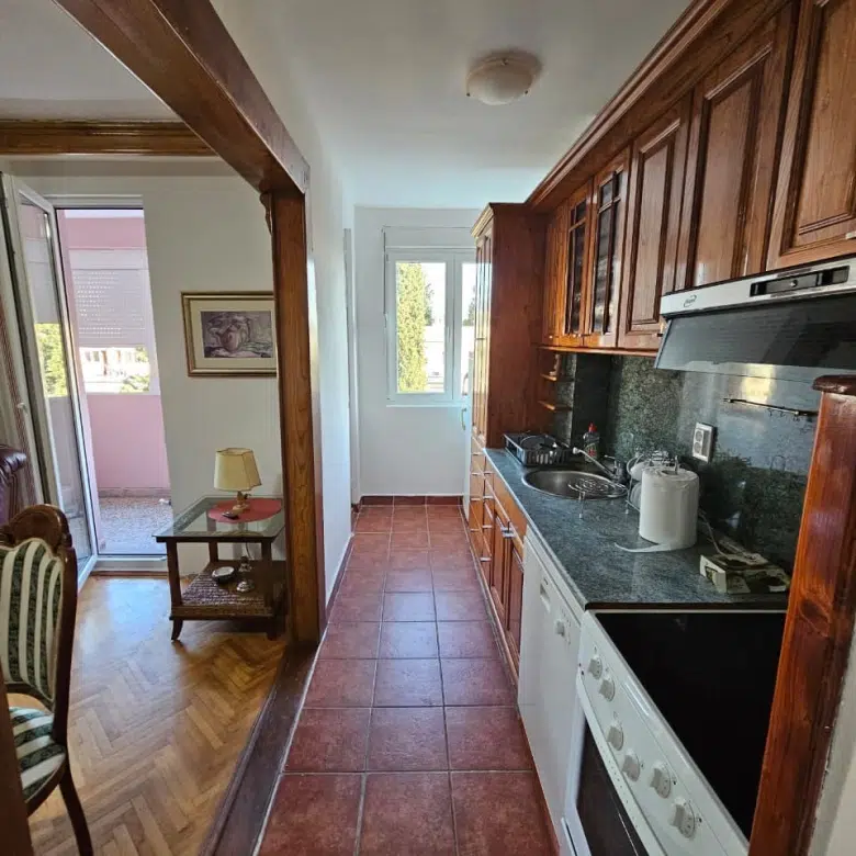 One-Bedroom Apartment for Rent – Preko Morače, Podgorica