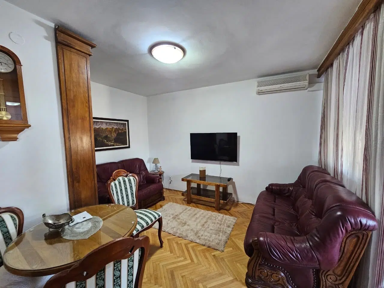 WhatsApp Image 2025-11-15 at 211902_81765544 One-Bedroom Apartment for Rent – Preko Morače, Podgorica