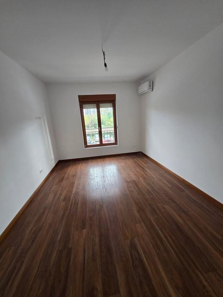 WhatsApp Image 2025-11-17 at 101702_6734158e