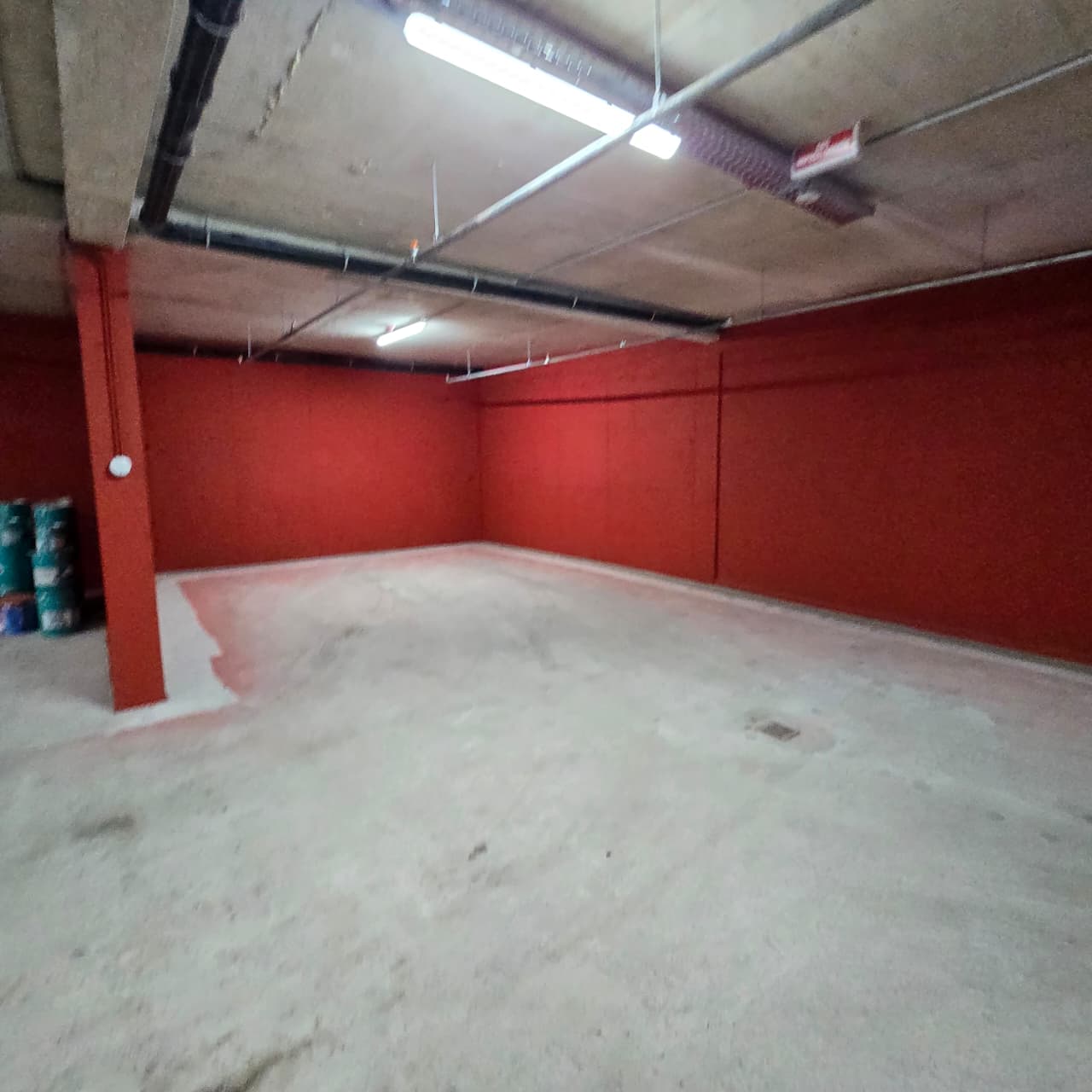 commercial space for rent Podgorica, business premises for rent Podgorica, office space city center Podgorica, commercial property next to Hotel Bošković, 124 m2 business space Podgorica, space with garden for rent Podgorica, commercial with parking Podgorica, 4 garage 4 open parking Podgorica, business location city center, rental commercial Montenegro, office with private parking Podgorica, garden commercial space Podgorica, poslovni prostor izdavanje Podgorica, poslovni prostor centar grada, izdavanje lokala kod hotela Bošković, poslovni prostor sa parkingom Podgorica, lokal sa baštom Podgorica, kancelarijski prostor Podgorica, nekretnine komercijalne Podgorica izdavanje, violet investment, violet investment montenegro