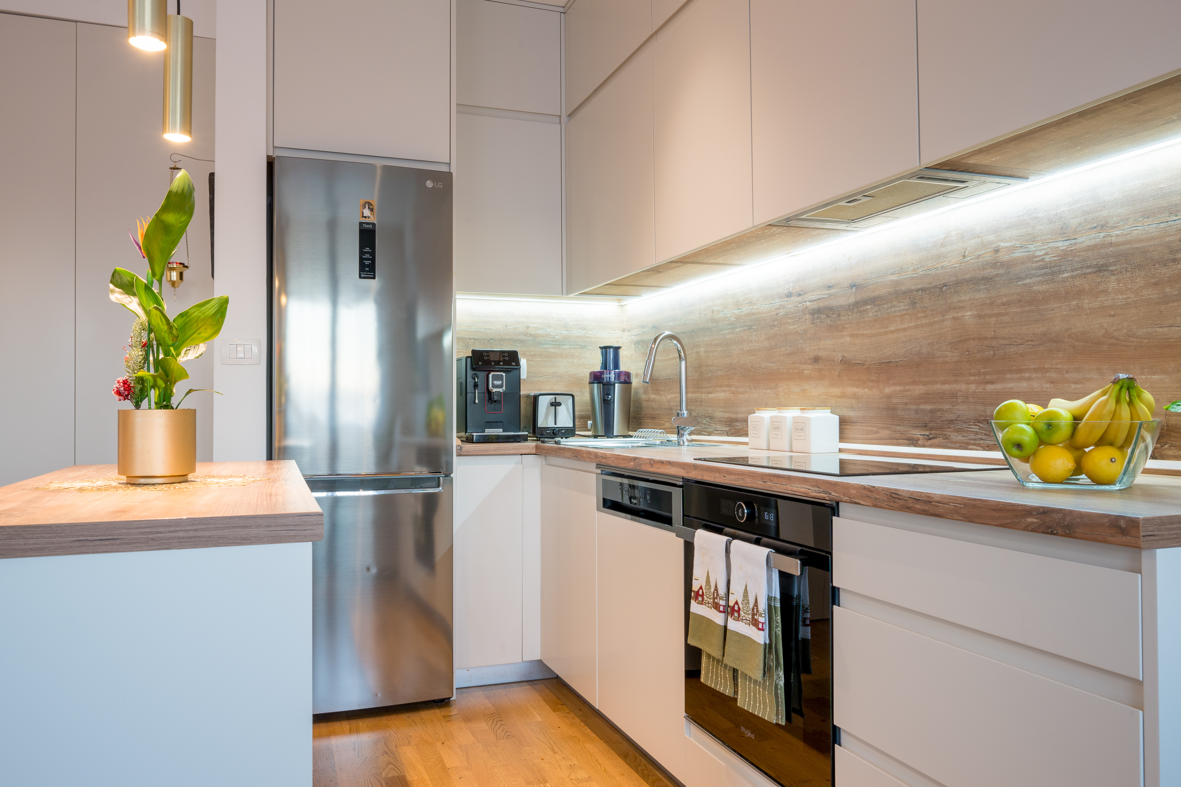 Apartamento 1 habitación 63 m², Montenegro