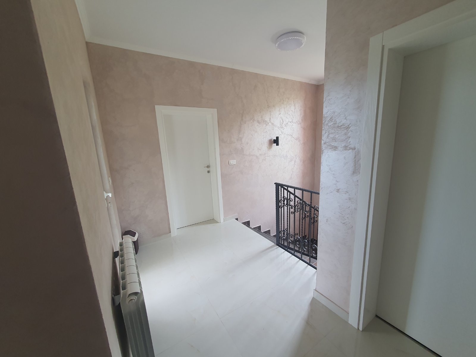 house for sale Podgorica, house for sale Gornja Gorica, family house Podgorica, modern house Podgorica, American style house Montenegro, 260 m2 house Podgorica, 180 m2 living space Podgorica, 640 m2 plot Podgorica, 3 bedroom house Podgorica, house with office Podgorica, central heating pellet Podgorica, Fujitsu air conditioning Podgorica, landscaped yard Podgorica, fenced property Podgorica, house with garage Podgorica, house with terraces Podgorica, modern family home Podgorica, real estate Podgorica, property for sale Montenegro, Gornja Gorica real estate, house built 2019 Podgorica, legal house with permits Podgorica, decorative garden Podgorica, Violet Investment Podgorica, Violet Investment house for sale, Violet Investment Gornja Gorica,violeti investment,violetinvestment,violet investment montenegro