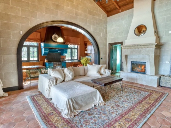 villa for sale Herceg Novi, colonial style villa Montenegro, house with sea view Žvinje, villa above Igalo, 168 m2 house 870 m2 plot, luxury furnished villa Boka Bay, house with saltwater pool Montenegro, panoramic view Bay of Kotor, property with guest apartment Montenegro, investment villa Herceg Novi, Mediterranean villa for sale, nekretnine Herceg Novi prodaja, kuća Žvinje pogled na more, vila sa bazenom Igalo, luksuzna kuća Boka Kotorska, porodična vila Crna Gora, kuća sa pomoćnim apartmanom, plac za dodatne objekte Herceg Novi,violet investment, violet investment montenegro