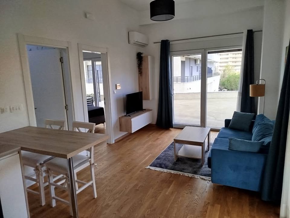 apartment for sale Bar, Tvin Haus Bar, 1 bedroom apartment center Bar, 35 m2 + 57 m2 terrace, residential commercial unit Bar, stambeno poslovni prostor Bar, legal property no encumbrances, modern complex with CCTV Bar, flat near Voli HDL market Bar, 500m from the sea Bar, apartment with large terrace Montenegro, option to buy underground parking Bar, nekretnine Bar prodaja, jednosoban stan centar Bar, stan sa velikom terasom 57m2, stan za život ili biznis Bar, investicioni stan na moru Crna Gora,violet investment,violet investment montenegro