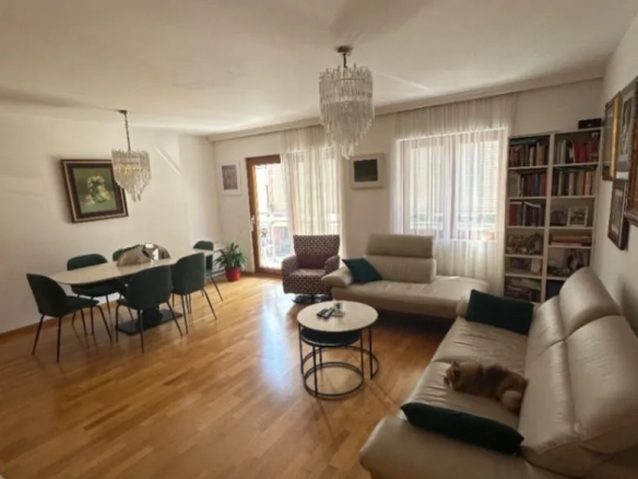 apartment for sale Podgorica, 2 bedroom apartment Baku street, luxury apartment Podgorica, 92 m2 flat for sale, apartment near Bemax Park, apartment near Tološka šuma, apartment near Big Fashion Podgorica, furnished luxury apartment Montenegro, flat with garage Podgorica, parking under ramp Podgorica, family apartment Podgorica, high-end apartment for sale, nekretnine Podgorica prodaja, dvosoban stan 92m2 Podgorica, dvosoban stan Baku ulica, luksuzan stan Podgorica, stan sa garažom i parkingom Podgorica, stan blizu parka i šume Podgorica, violet investment, violet investment montenegro