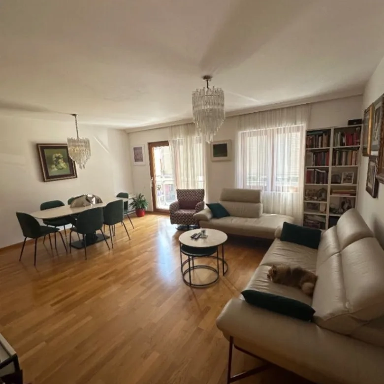 apartment for sale Podgorica, 2 bedroom apartment Baku street, luxury apartment Podgorica, 92 m2 flat for sale, apartment near Bemax Park, apartment near Tološka šuma, apartment near Big Fashion Podgorica, furnished luxury apartment Montenegro, flat with garage Podgorica, parking under ramp Podgorica, family apartment Podgorica, high-end apartment for sale, nekretnine Podgorica prodaja, dvosoban stan 92m2 Podgorica, dvosoban stan Baku ulica, luksuzan stan Podgorica, stan sa garažom i parkingom Podgorica, stan blizu parka i šume Podgorica, violet investment, violet investment montenegro