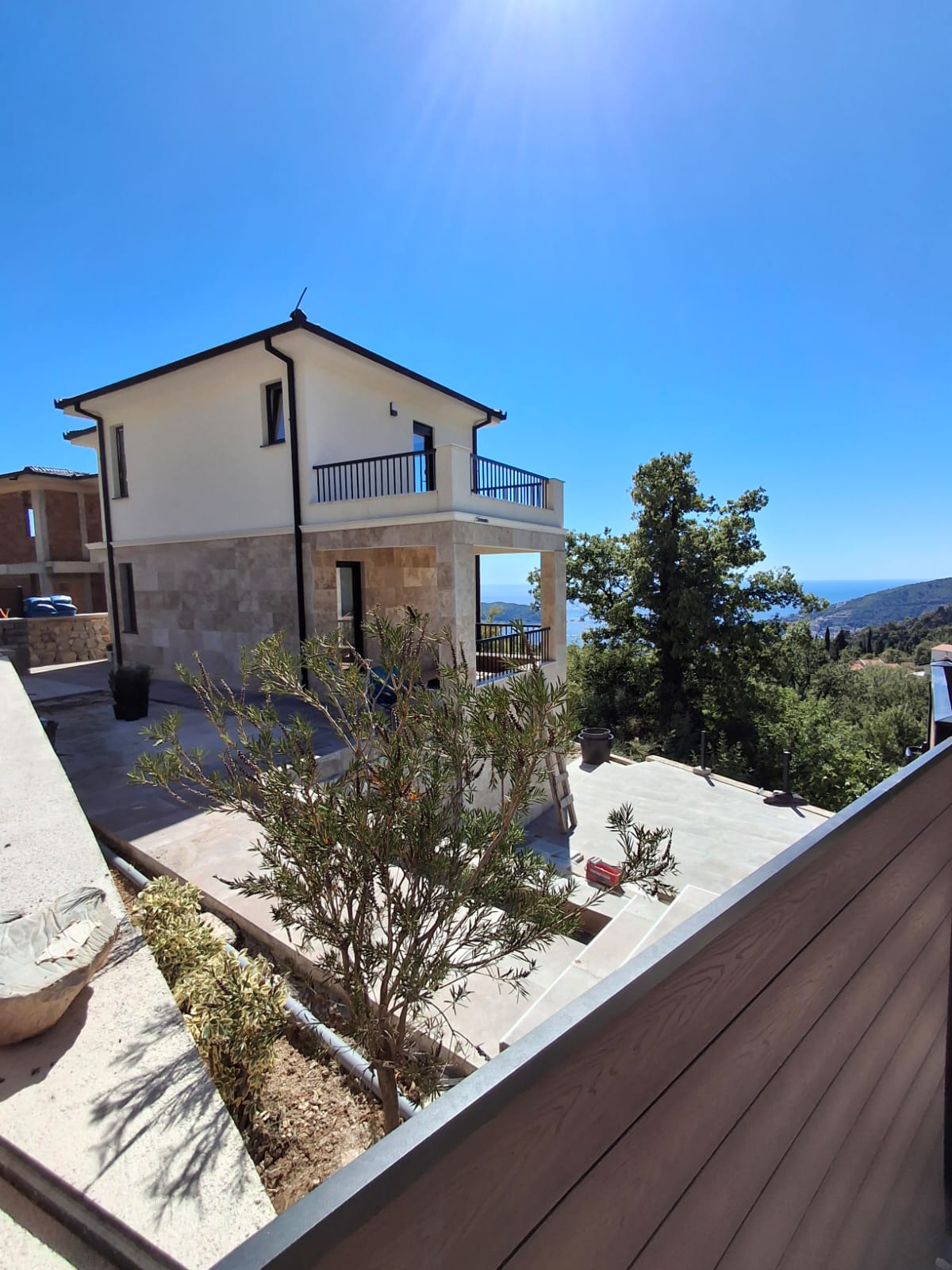 house for sale Budva, two villas Markovići, tourist villas for sale Montenegro, 750 m2 property Budva, sea view villas Markovići, investment property near Budva, finished and unfinished villa for sale, tourist complex potential Montenegro, villa with breathtaking views, real estate Markovići Budva, nekretnine Budva prodaja, kuće za turizam Markovići, dvije vile na prodaju, investiranje u turizam Crna Gora, kompleks vila iznad Budve, violet investment