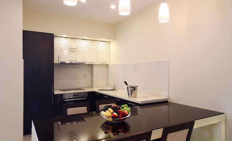 apartment for sale Bečići, luxury apartment Shine Bečići, 2 bedroom sea view apartment Montenegro, 80 m2 apartment Budva Riviera, aparthotel Shine property, beachfront apartment Bečići, 50m from beach Montenegro, A+ energy class apartment, apartment with rental management Montenegro, invest in Budva Riviera, holiday home Bečići, apartment near sea Montenegro, nekretnine Bečići prodaja, dvosoban lux stan Shine, stan prvi red do mora Bečići, apartman za izdavanje preko hotela, stan sa garažnim mjestom opcija, investiciona nekretnina Crna Gora, violet investment, violet investment montenegro