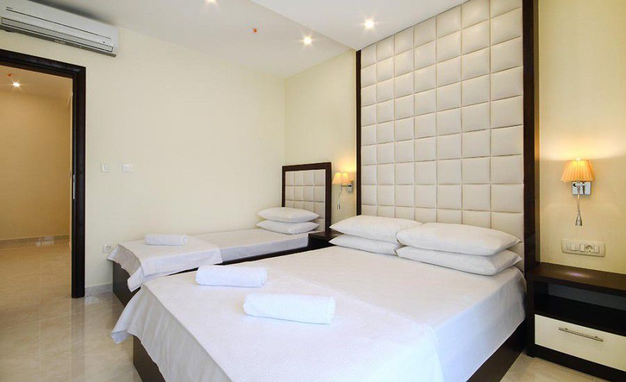 apartment for sale Bečići, luxury apartment Shine Bečići, 2 bedroom sea view apartment Montenegro, 80 m2 apartment Budva Riviera, aparthotel Shine property, beachfront apartment Bečići, 50m from beach Montenegro, A+ energy class apartment, apartment with rental management Montenegro, invest in Budva Riviera, holiday home Bečići, apartment near sea Montenegro, nekretnine Bečići prodaja, dvosoban lux stan Shine, stan prvi red do mora Bečići, apartman za izdavanje preko hotela, stan sa garažnim mjestom opcija, investiciona nekretnina Crna Gora, violet investment, violet investment montenegro