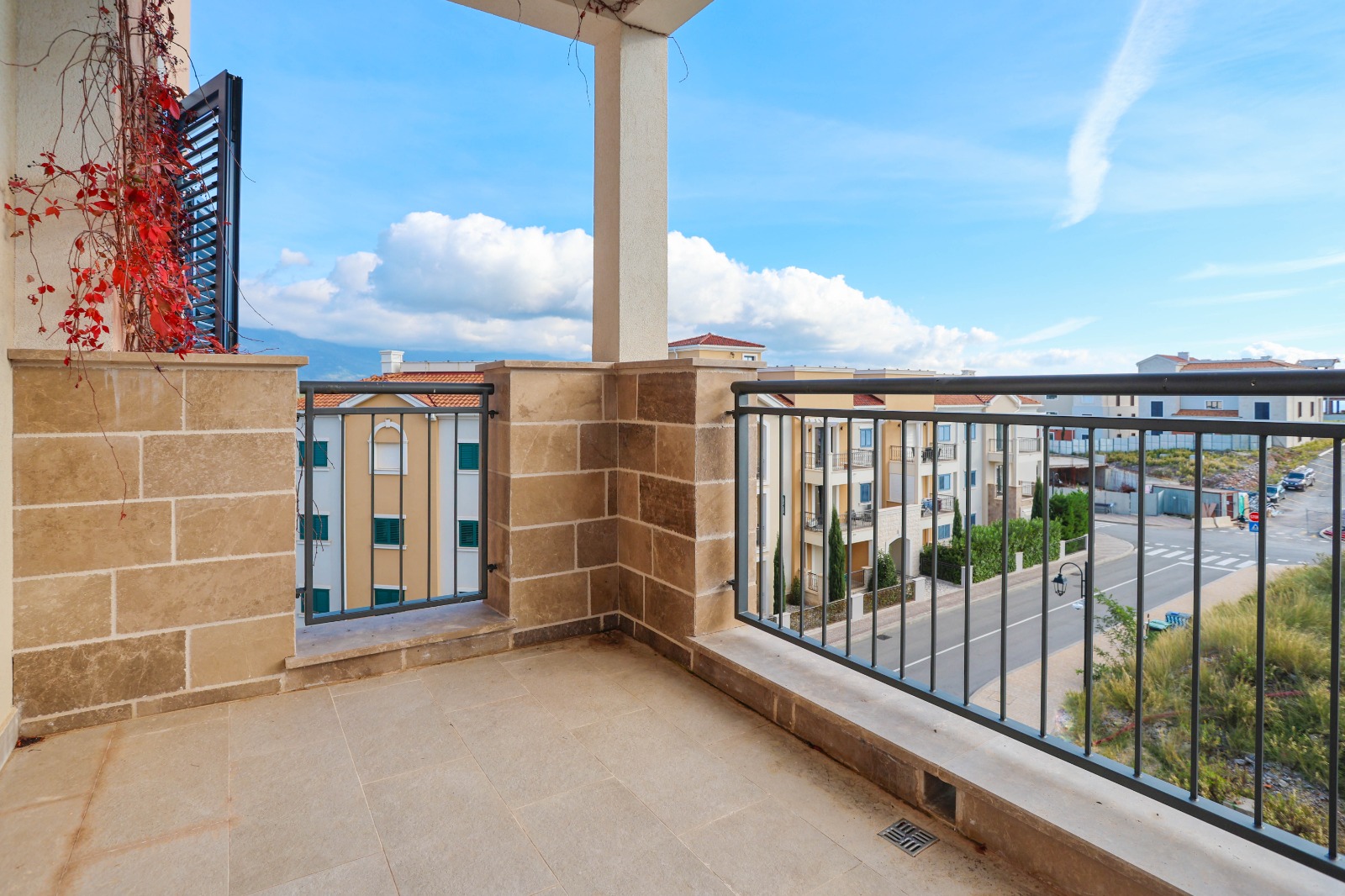 apartment for sale Luštica Bay, Centrale Luštica Bay apartment, 2 bedroom apartment Tivat, 78 m2 flat Luštica Bay, luxury resort apartment Montenegro, property in Luštica Bay Tivat, high ceilings apartment Montenegro, underfloor heating bathrooms, furnished modern kitchen Luštica, private parking Luštica Bay, investment property Montenegro coast, rental program Luštica Bay, golf course property Montenegro, premium resort living Tivat, nekretnine Luštica Bay prodaja, dvosoban stan Centrale Luštica, stan u rizortu Crna Gora, stan za investiciju Luštica Bay, apartman blizu golf terena Crna Gora,violet investment, violet investment montenego