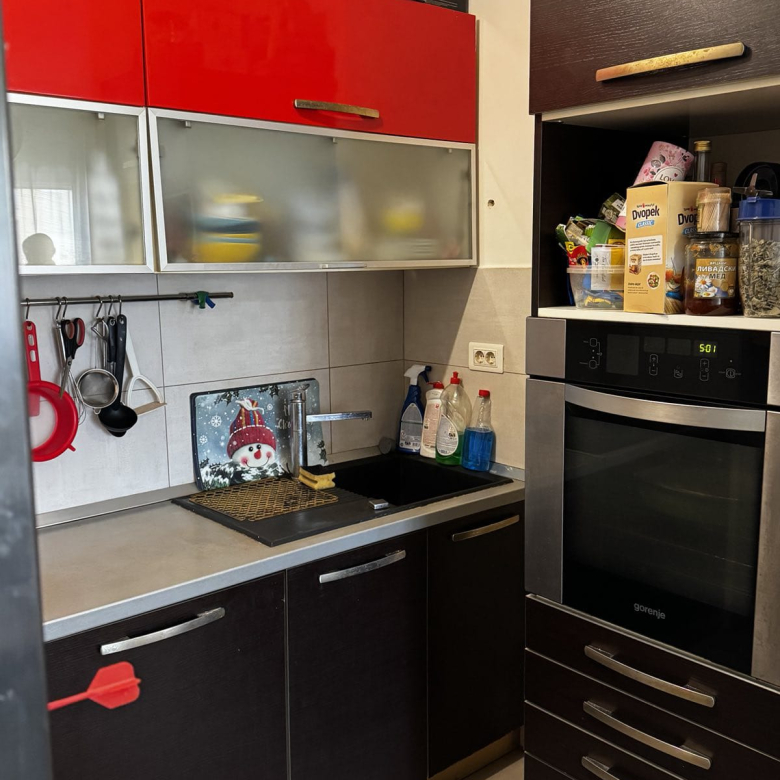 apartment for sale City Kej, one bedroom apartment Podgorica, 43 m2 new build City Kej, Piperska bb apartment, first floor flat Podgorica, east oriented apartment Montenegro, building with two elevators Podgorica, apartment near schools and kindergartens, new construction City Kej Podgorica, investment apartment Podgorica, nekretnine Podgorica prodaja, jednosoban stan City Kej, novogradnja 43m2 Piperska, stan sa klimom Podgorica, stan blizu vrtića, škole i doma zdravlja , violet investment,violet investment montenegro