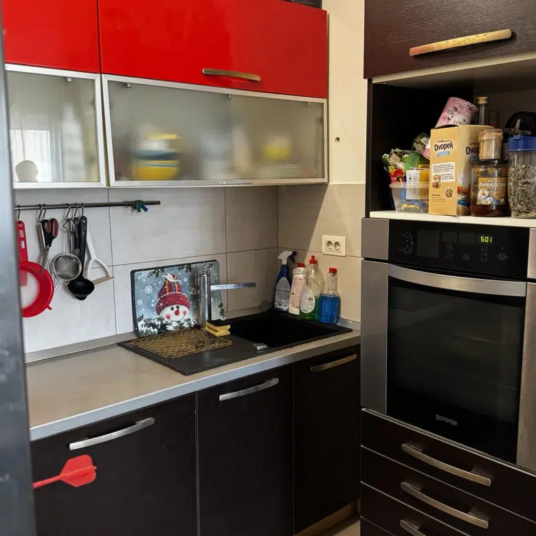 apartment for sale City Kej, one bedroom apartment Podgorica, 43 m2 new build City Kej, Piperska bb apartment, first floor flat Podgorica, east oriented apartment Montenegro, building with two elevators Podgorica, apartment near schools and kindergartens, new construction City Kej Podgorica, investment apartment Podgorica, nekretnine Podgorica prodaja, jednosoban stan City Kej, novogradnja 43m2 Piperska, stan sa klimom Podgorica, stan blizu vrtića, škole i doma zdravlja , violet investment,violet investment montenegro