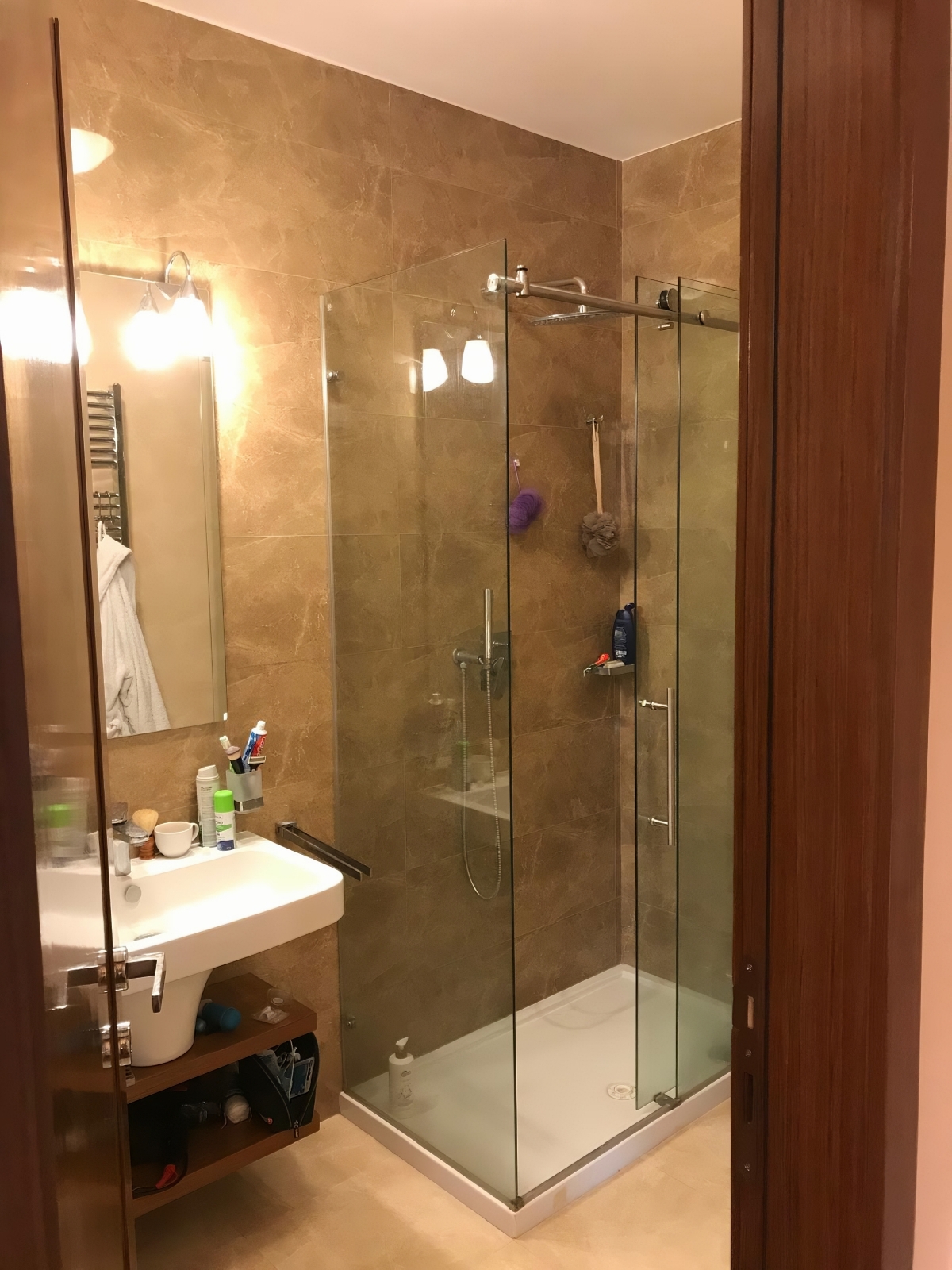 apartment for sale Podgorica center, luxury 2 bedroom apartment Podgorica, 72 m2 flat for sale, apartment across Ziraat Bank Podgorica, city center apartment with garage, fully furnished apartment Montenegro, investment apartment Podgorica, ready to move in flat, apartment with parking city center, nekretnine Podgorica prodaja, luksuzan dvosoban stan centar Podgorice, stan sa garažom na prodaju, namješten stan sa tehnikom Podgorica,violet investment, violet investment montenegro