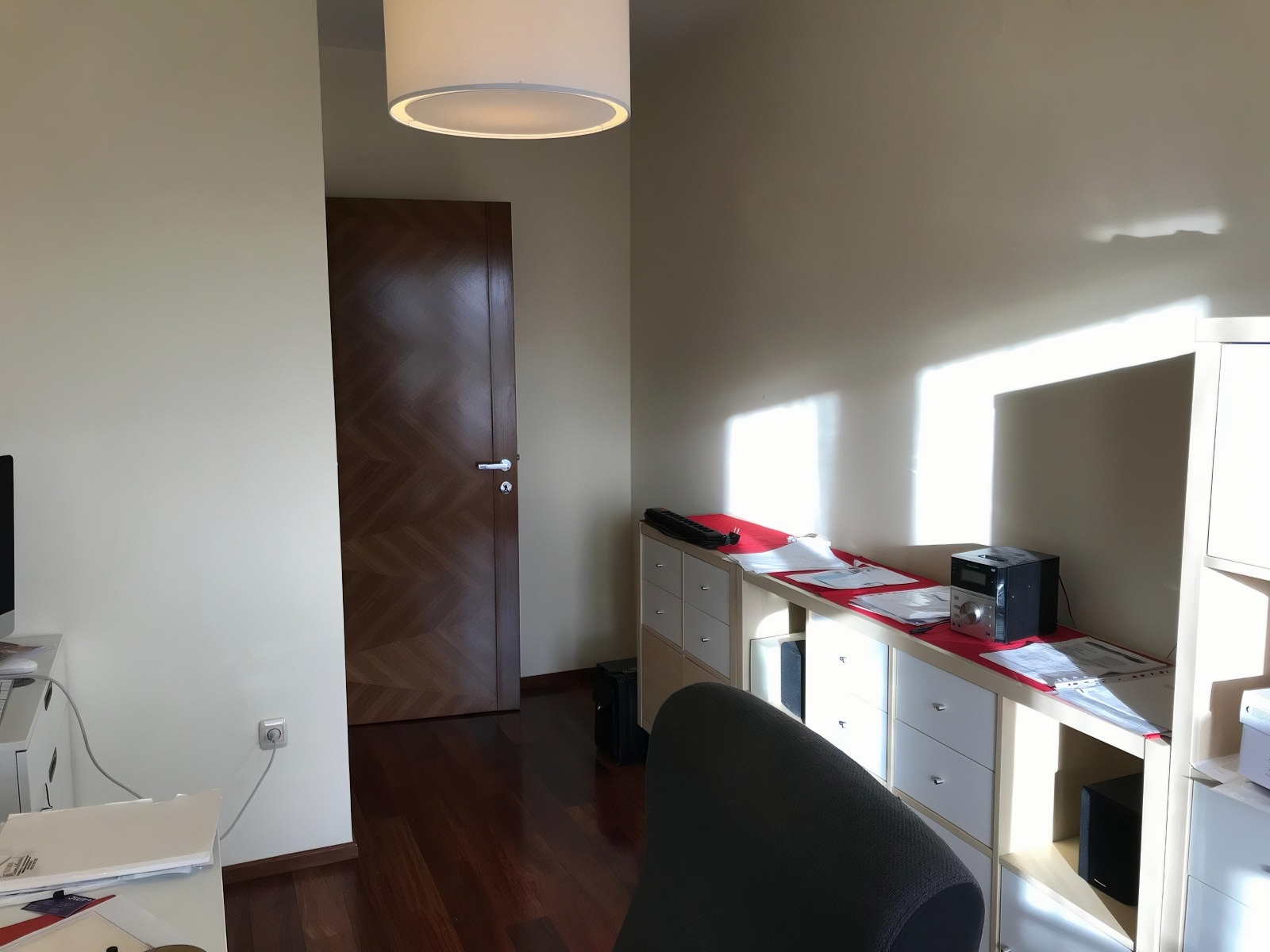 apartment for sale Podgorica center, luxury 2 bedroom apartment Podgorica, 72 m2 flat for sale, apartment across Ziraat Bank Podgorica, city center apartment with garage, fully furnished apartment Montenegro, investment apartment Podgorica, ready to move in flat, apartment with parking city center, nekretnine Podgorica prodaja, luksuzan dvosoban stan centar Podgorice, stan sa garažom na prodaju, namješten stan sa tehnikom Podgorica,violet investment, violet investment montenegro