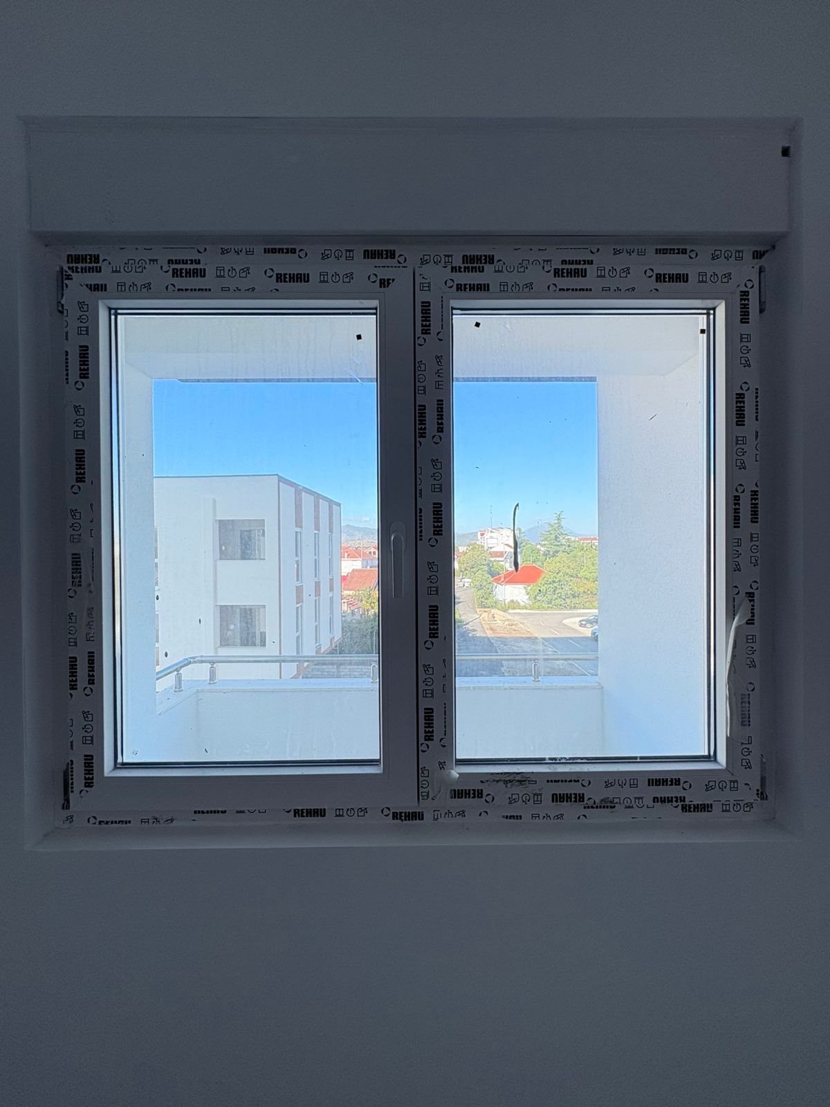 one-bedroom apartment, one-bedroom apartment Family Nest, Family Nest Zabjelo, Family Nest Podgorica, apartment for sale Zabjelo, apartment for sale Podgorica, 42 m2 apartment, 42m2 apartment Zabjelo, new building Zabjelo, new construction Family Nest, second floor apartment, apartment with parking, parking under ramp, apartment near Oktoih Primary School, apartment near school Zabjelo, registered building in cadastre, apartment eligible for bank loan, investment property Podgorica, real estate Podgorica, flat for sale Zabjelo, one-bedroom flat Podgorica, modern apartment Zabjelo, violet investment, violet investment montenegro