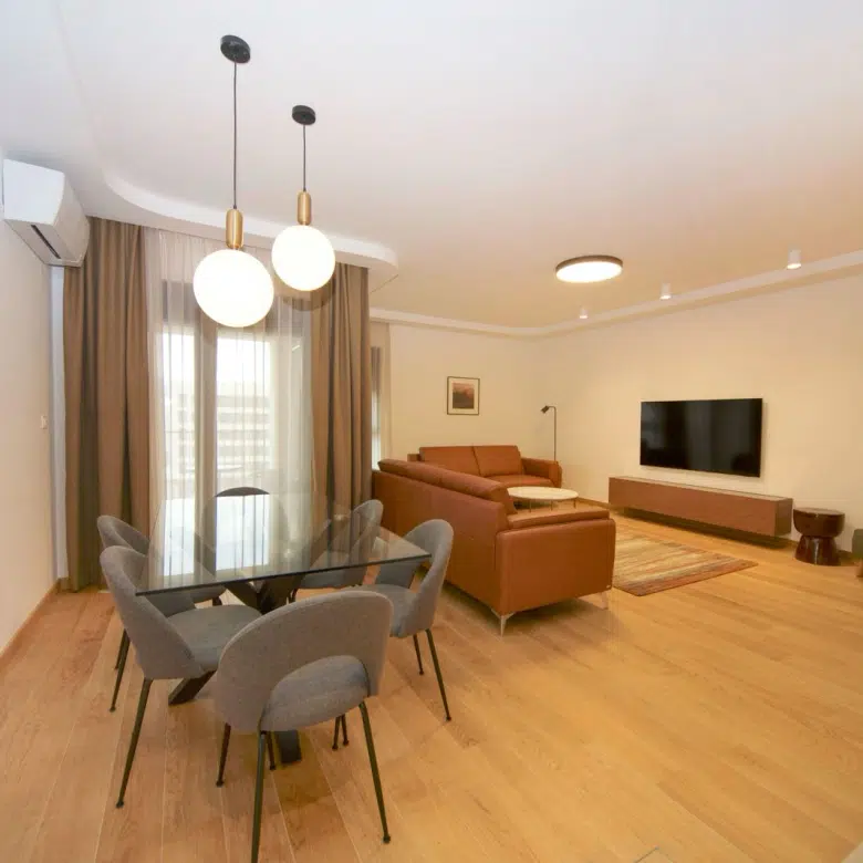 three bedroom apartment for rent, 104 m2 flat for rent, large family apartment, rental with two garage spaces, long term rental apartment, spacious 3BR apartment, flat with garage included, city apartment for family, nekretnine izdavanje, trosoban stan 104m2, stan sa dvije garaže u zakup, porodični stan za izdavanje, violet investment, violet investment montenegro