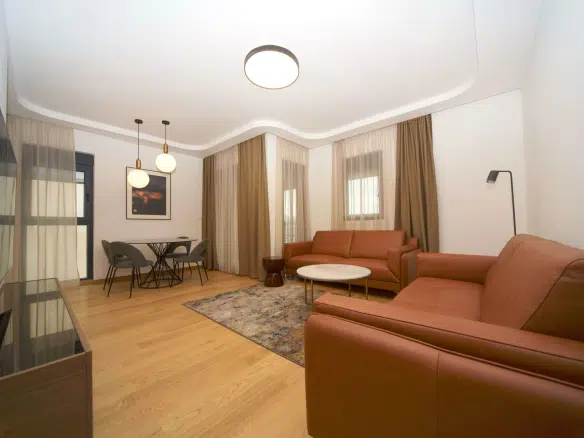 2 bedroom apartment for rent, 80 m2 flat for rent, apartment with garage space, family apartment for rent, bright and spacious apartment, long-term rental with parking, nekretnine izdavanje, dvosoban stan 80m2, stan sa garažom u zakup, violet investment, violet investment montenegro