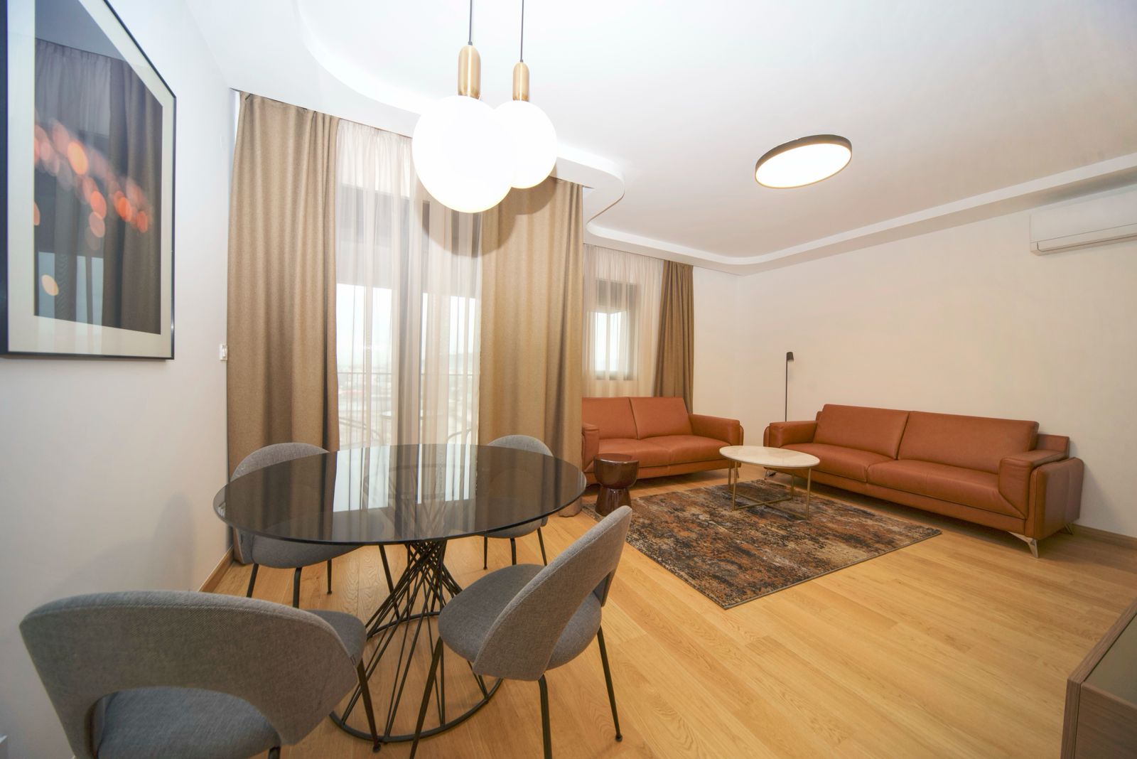 2 bedroom apartment for rent, 80 m2 flat for rent, apartment with garage space, family apartment for rent, bright and spacious apartment, long-term rental with parking, nekretnine izdavanje, dvosoban stan 80m2, stan sa garažom u zakup, violet investment, violet investment montenegro