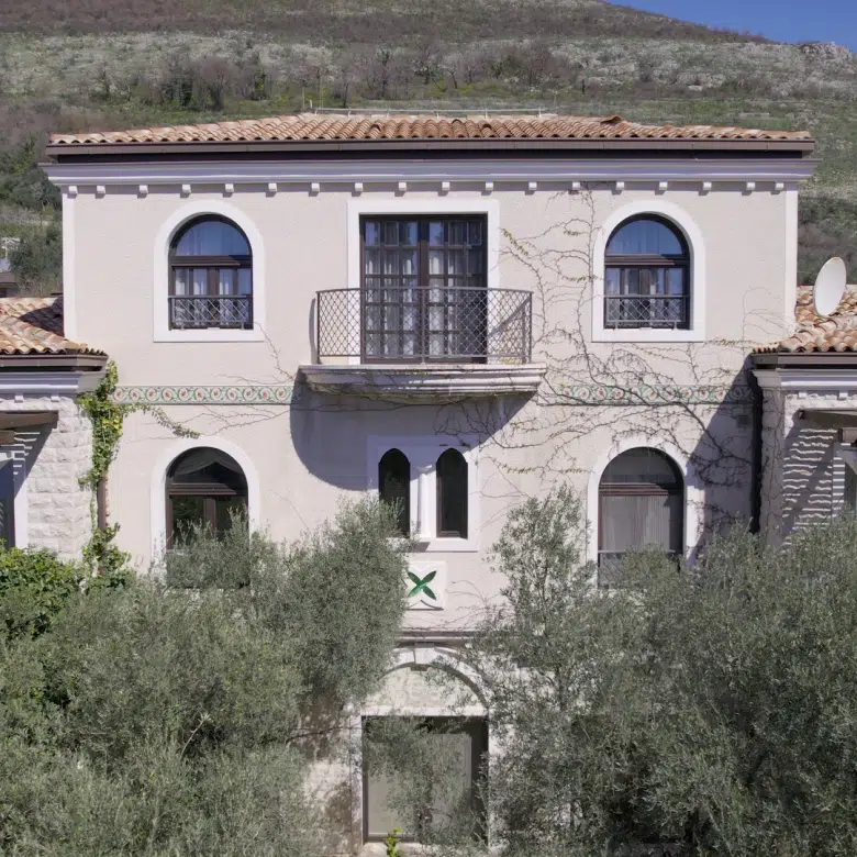 Luxury Sea-View Villa 550 m² with Pool & Hammam – 1,400 m² Private Estate on the Adriatic-Rezevici,Budva