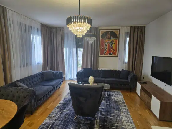 Three-Bedroom Apartment – Nova Dalmatinska