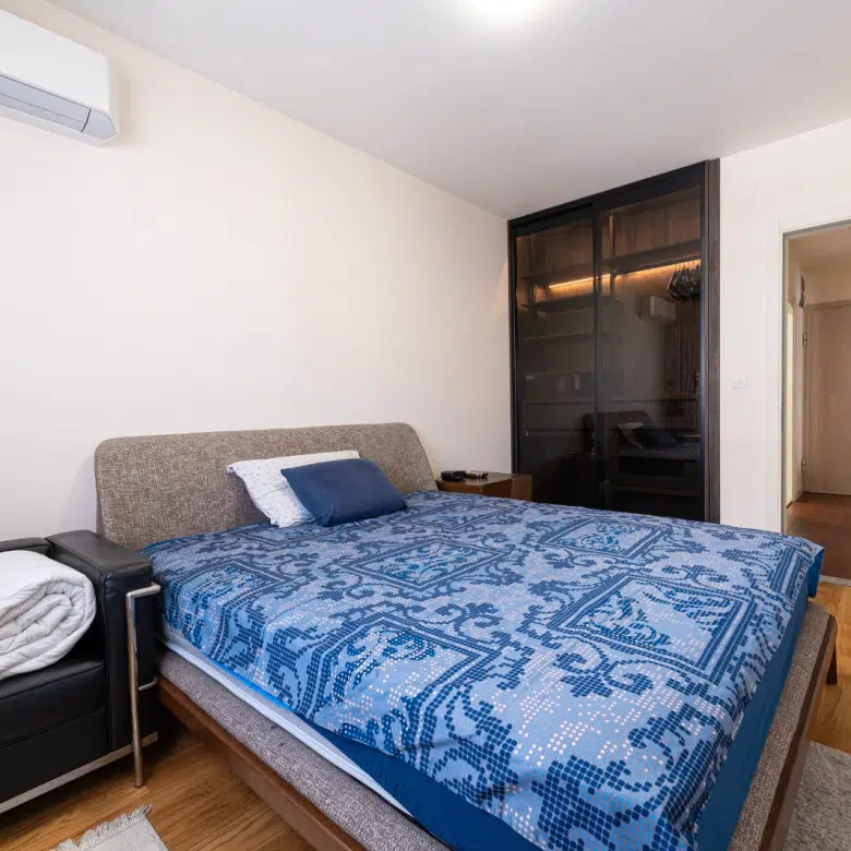 Luxury Furnished 2-Bedroom Apartment – Central Point, Podgorica