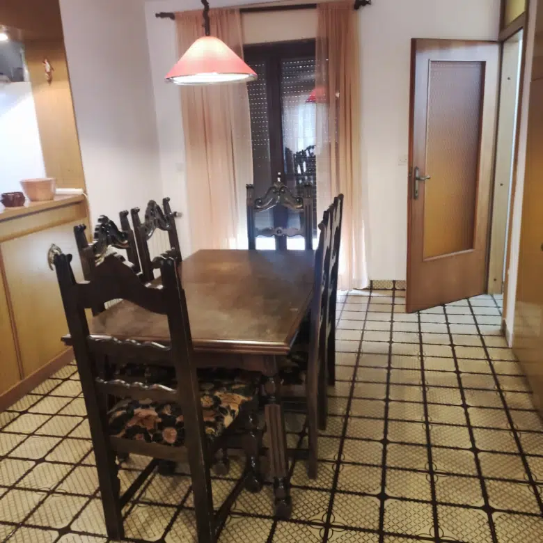 House For Rent ,200m², Zagorič, Podgorica