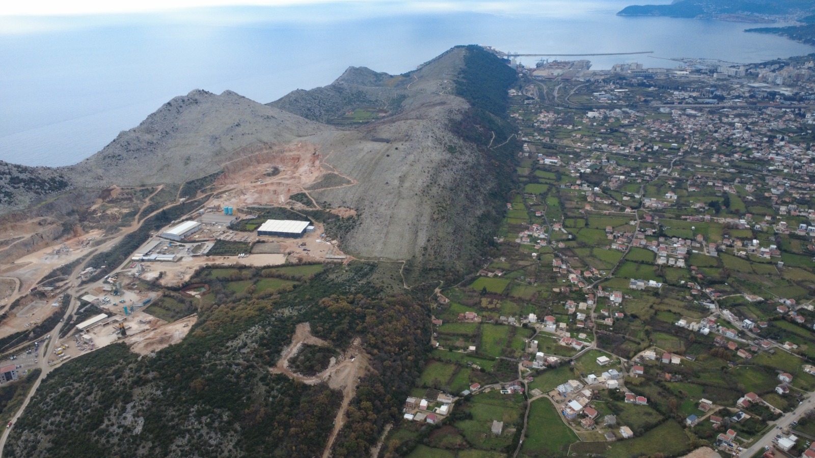 land for sale Bar, land for sale Zaljevo, land 30000m2 Bar, sea view land Bar, investment land Montenegro, land with panoramic view Bar, development land Bar, construction land Bar, tourist development land Montenegro, land near port Bar, real estate land Bar, large land plot Montenegro,violet investment, violet investment montenegro