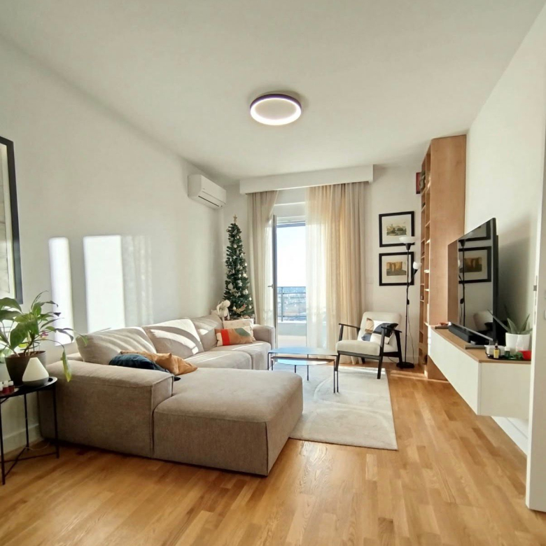 apartment for sale Stari Aerodrom, Master 8-8 Podgorica, new luxury 2 bedroom apartment, 69 m2 flat Podgorica, south-facing apartment Montenegro, fully furnished luxury apartment, apartment with two garage spaces, new residential commercial building Podgorica, investment apartment Stari Aerodrom, nekretnine Podgorica prodaja, dvosoban stan Master 8-8, luksuzan stan 69m2 sa garažom, novogradnja Stari Aerodrom, stan sa dva garažna mjesta,violet investment, violet investment montenegro