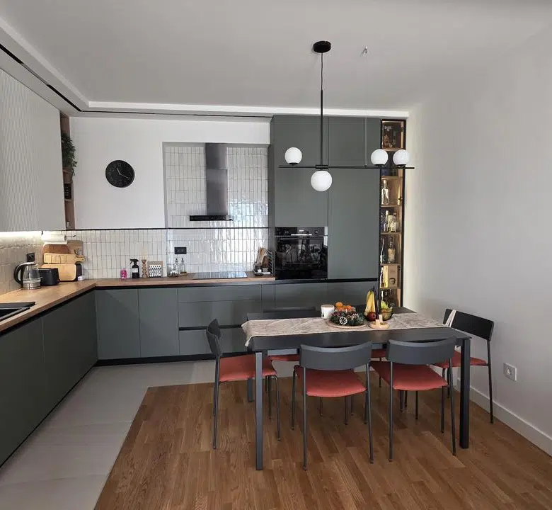apartment for sale Stari Aerodrom, Master 8-8 Podgorica, new luxury 2 bedroom apartment, 69 m2 flat Podgorica, south-facing apartment Montenegro, fully furnished luxury apartment, apartment with two garage spaces, new residential commercial building Podgorica, investment apartment Stari Aerodrom, nekretnine Podgorica prodaja, dvosoban stan Master 8-8, luksuzan stan 69m2 sa garažom, novogradnja Stari Aerodrom, stan sa dva garažna mjesta,violet investment, violet investment montenegro