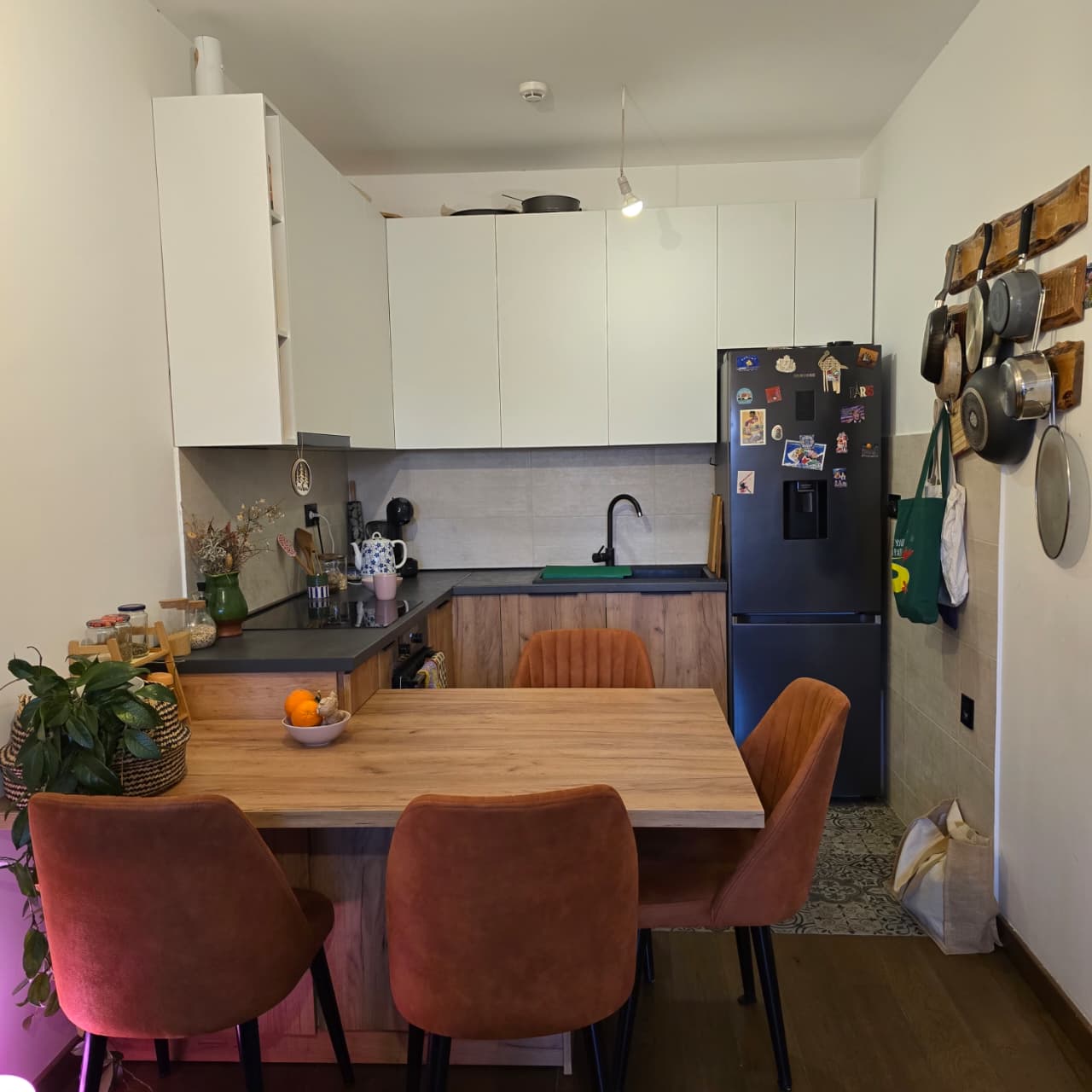 one-bedroom apartment for sale Podgorica, Ljubović Hill Homes apartment, apartment 49m2 Podgorica, elite residential complex Podgorica, apartment with hill view Podgorica, furnished apartment Podgorica, modern apartment for sale Podgorica, apartment with underfloor heating Podgorica, investment apartment Podgorica, luxury apartment Podgorica, real estate Podgorica for sale,violet investment