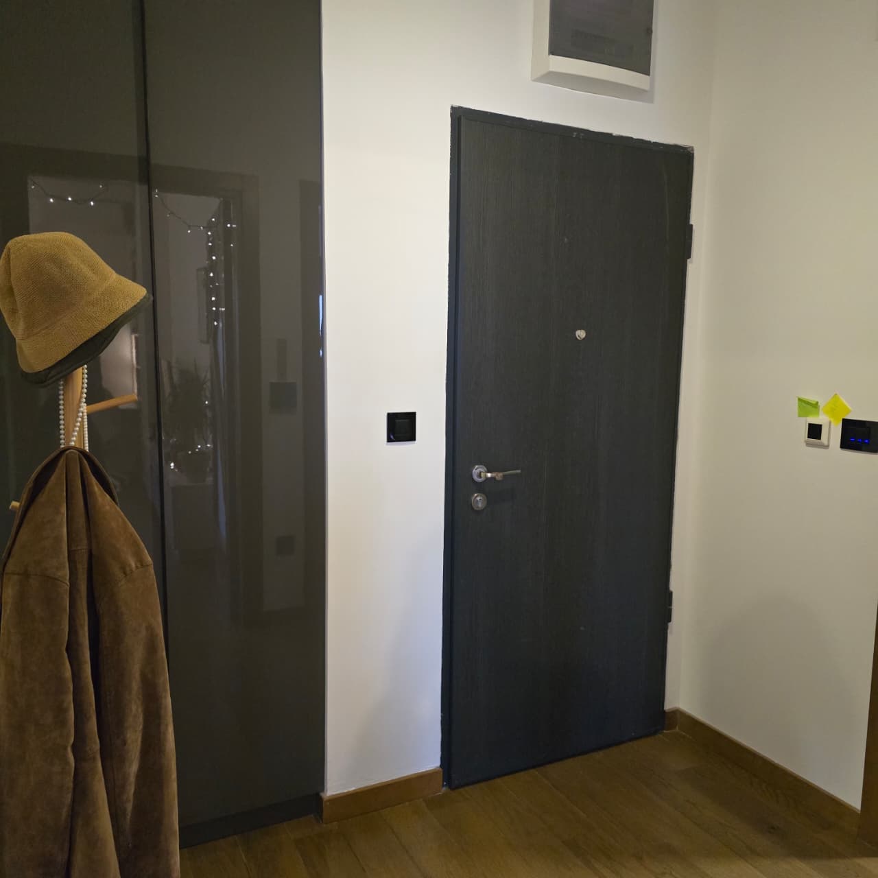 one-bedroom apartment for sale Podgorica, Ljubović Hill Homes apartment, apartment 49m2 Podgorica, elite residential complex Podgorica, apartment with hill view Podgorica, furnished apartment Podgorica, modern apartment for sale Podgorica, apartment with underfloor heating Podgorica, investment apartment Podgorica, luxury apartment Podgorica, real estate Podgorica for sale,violet investment