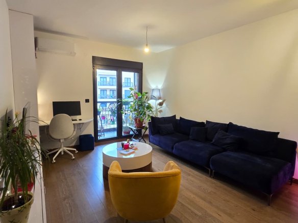 one-bedroom apartment for sale Podgorica, Ljubović Hill Homes apartment, apartment 49m2 Podgorica, elite residential complex Podgorica, apartment with hill view Podgorica, furnished apartment Podgorica, modern apartment for sale Podgorica, apartment with underfloor heating Podgorica, investment apartment Podgorica, luxury apartment Podgorica, real estate Podgorica for sale,violet investment