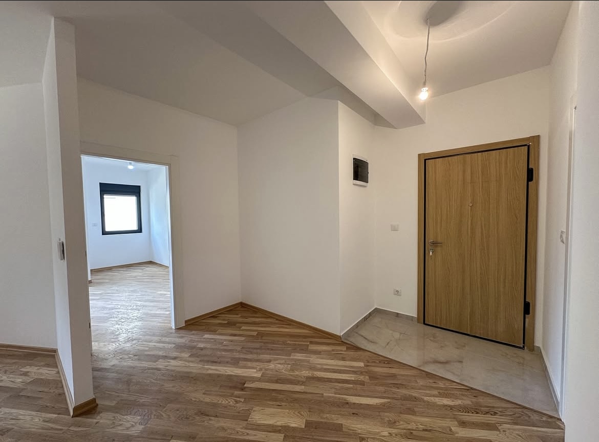 apartment for sale Podgorica, one bedroom apartment Zagorič, Diamond Center City Key, 57 m2 new apartment Podgorica, smart home apartment Montenegro, new building Zagorič, separate kitchen apartment Podgorica, brand new flat for sale, investment apartment City Key, jednosoban stan Zagorič, jednosoban stan Diamond Center, nov stan Podgorica prodaja, stan 57m2 City Key, pametni stan Podgorica, violet investment, violet investment montenegro