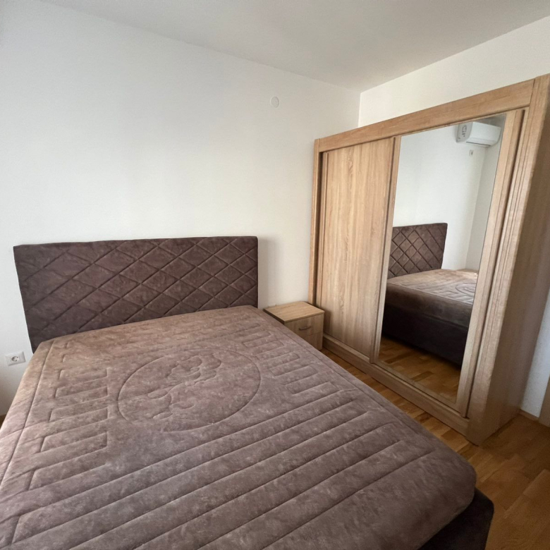 One-bedroom apartment for rent – Stari Aerodrom, 52 m² (new building)