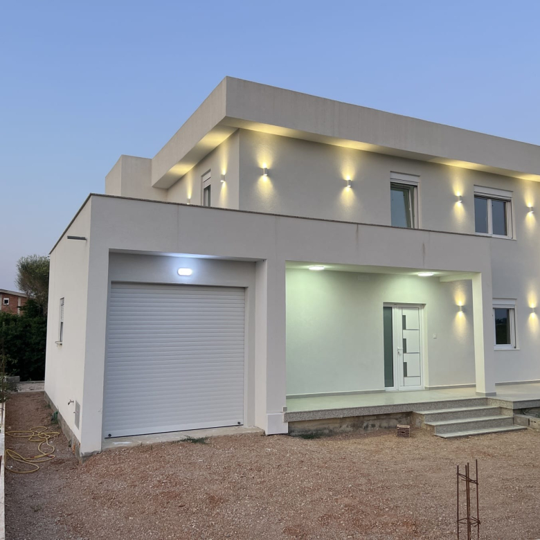 modern house for sale Ulcinj, house for sale Ulcinj, new house Ulcinj, newly built house Ulcinj, 4 bedroom house Ulcinj, 3 bathroom house Ulcinj, house with garage Ulcinj, house with terraces Ulcinj, open-concept house Ulcinj, luxury house Ulcinj, family home Ulcinj, residential property Ulcinj, Kodra Ulcinj property, Ulcinj real estate, Montenegro house for sale, Ulcinj Montenegro property, modern family house Montenegro, investment property Ulcinj, home near beach Ulcinj, contemporary house Montenegro, violet investment