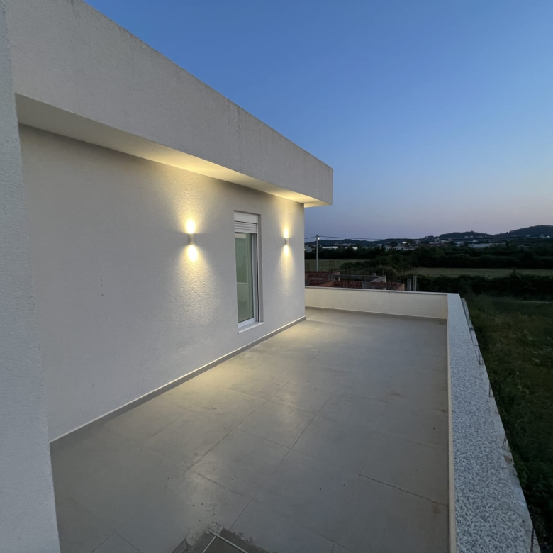 modern house for sale Ulcinj, house for sale Ulcinj, new house Ulcinj, newly built house Ulcinj, 4 bedroom house Ulcinj, 3 bathroom house Ulcinj, house with garage Ulcinj, house with terraces Ulcinj, open-concept house Ulcinj, luxury house Ulcinj, family home Ulcinj, residential property Ulcinj, Kodra Ulcinj property, Ulcinj real estate, Montenegro house for sale, Ulcinj Montenegro property, modern family house Montenegro, investment property Ulcinj, home near beach Ulcinj, contemporary house Montenegro, violet investment