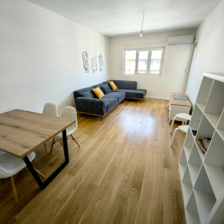 one-bedroom apartment for sale Podgorica, apartment for sale Central Point Podgorica, one bedroom apartment Central Point, real estate Podgorica sale, apartment Podgorica 49 m2, Central Point Podgorica apartment, modern apartment Podgorica, top floor apartment Podgorica, apartment with balcony Podgorica, residential complex Central Point, new construction apartment Podgorica, city center apartment Podgorica, apartment for investment Podgorica, rental property Podgorica, buy apartment Podgorica Montenegro, property for sale Montenegro, apartment near business center Podgorica, apartment for sale in Montenegro, one bedroom apartment Montenegro, property Podgorica Montenegro, real estate Montenegro investment,violet investment
