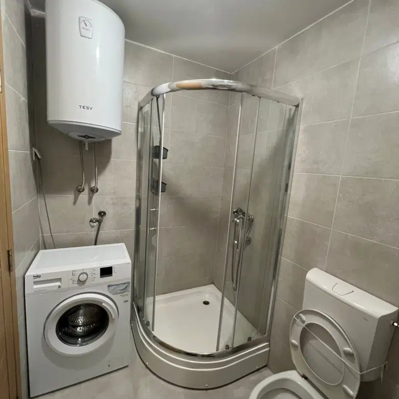 One-bedroom apartment for rent – Stari Aerodrom, 52 m² (new building)