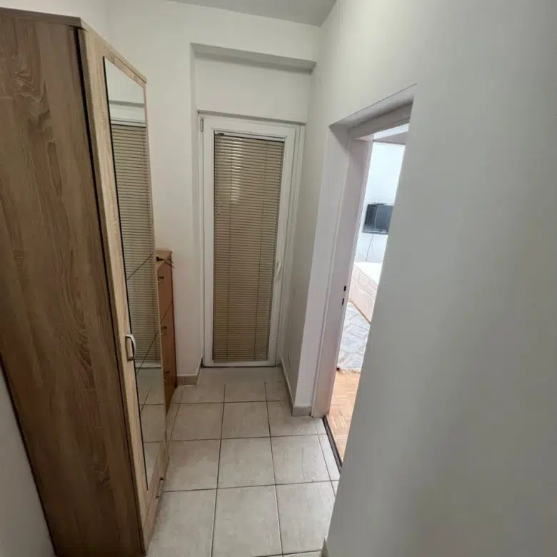 One-Bedroom Apartment For Rent – Stari Aerodrom