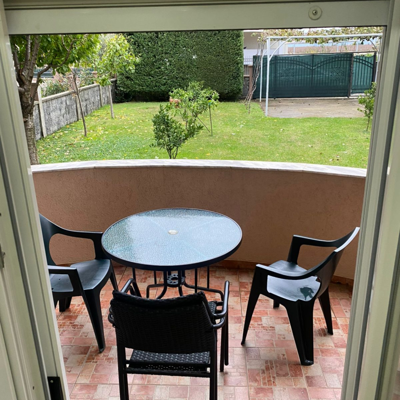 House For Rent,250m², Karaburško Polje,Tuzi