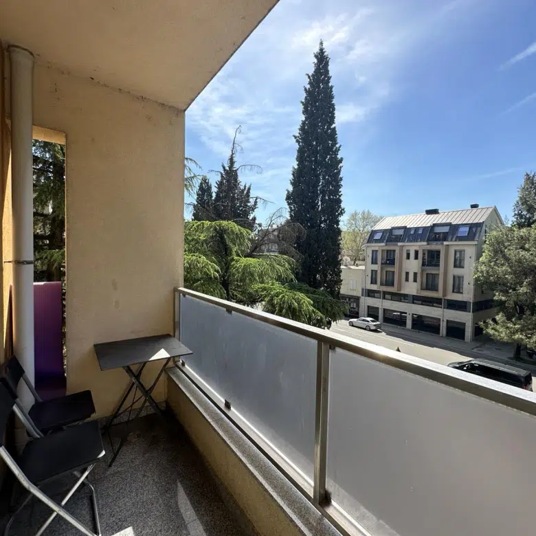 Two-Bedroom Apartment for Rent – City Center