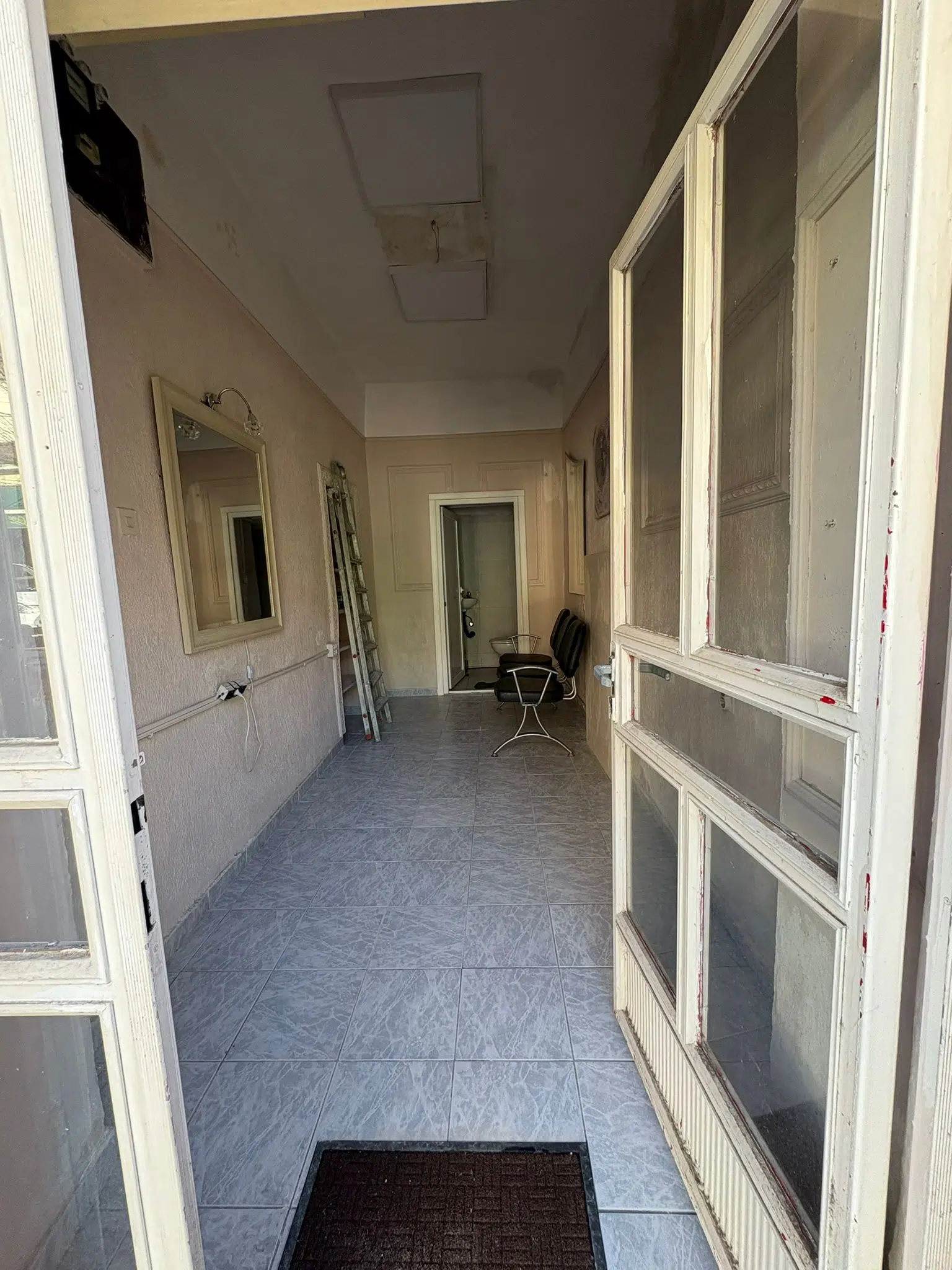 WhatsApp Image 2026-01-26 at 151707 Offıce Space For Rent,12m2, Hercegovačka Street, City Center,Podgorica