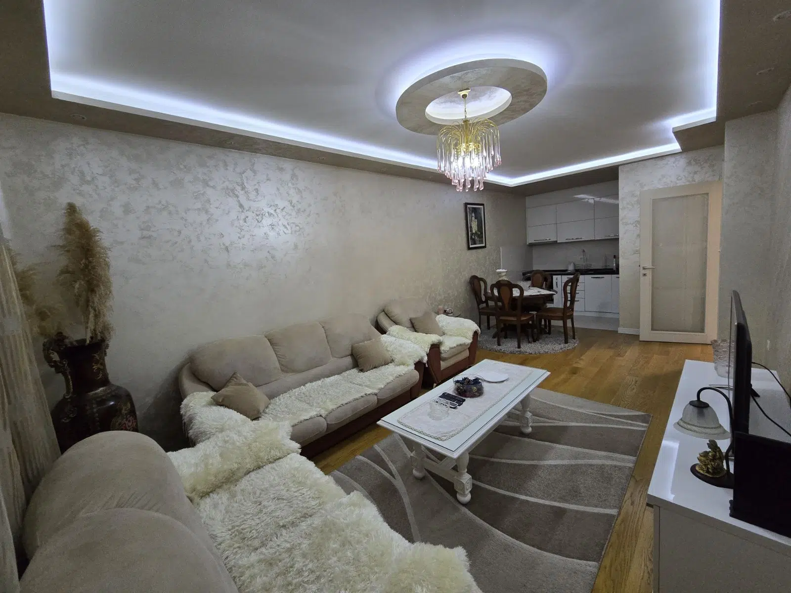 viber_image_2026-01-11_10-15-34-999 Furnished One-Bedroom Apartment for Rent – Central Point