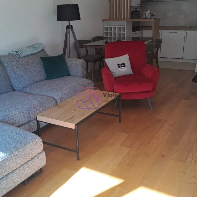 Two-Bedroom Apartment with garage for rent – Central Point