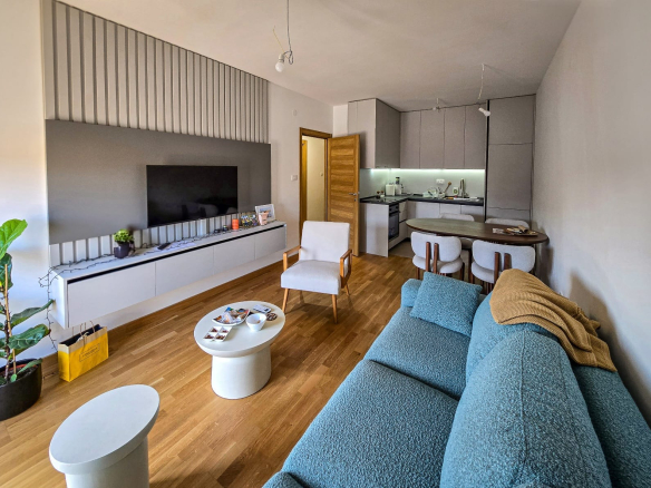 one bedroom apartment for sale Tološi, luxury apartment Tološi Podgorica, Family Residence Tološi apartment, KIPS construction apartment Podgorica, furnished apartment for sale Podgorica, turnkey apartment Podgorica, one bedroom apartment 41 m2 Podgorica, apartment with parking Tološi, investment apartment Podgorica, real estate Tološi Podgorica, apartment near international school Podgorica, modern apartment Podgorica for sale, property for sale Podgorica Montenegro,violet investment