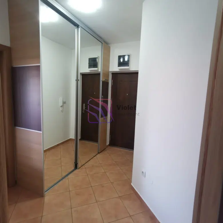 One-Bedroom Apartment For Rent, 42 m² in Zabjelo